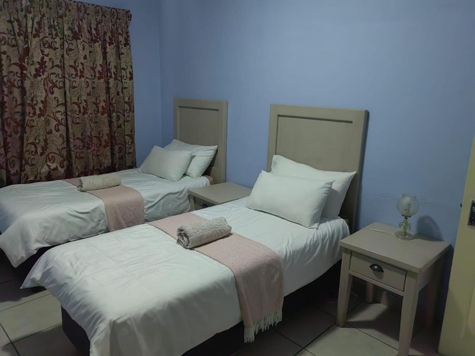 Sibahlenomhlambi Guesthouse Springs  Extérieur photo